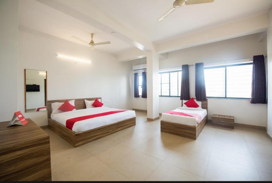 Primrose Guest House Pune Luaran gambar